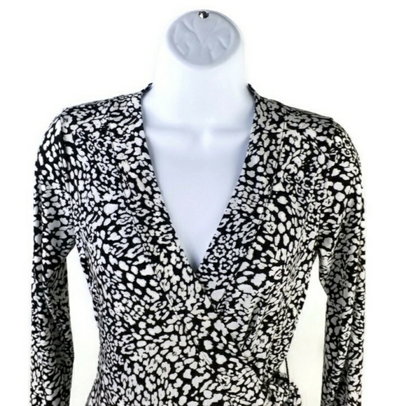 Banana Republic Factory Black White V-Neck Long Sleeve Wrap Dress Women XSP - Picture 2 of 14